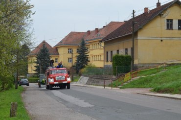 1. Máj 2013, jízda alegorických vozů a traktorů