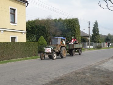 1. Máj 2010, průvod alegorických vozů