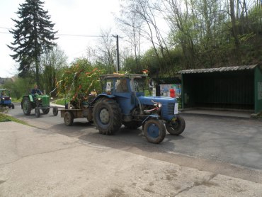 1. Máj 2010, průvod alegorických vozů