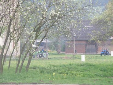 1. Máj 2010, průvod alegorických vozů