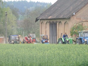 1. Máj 2010, průvod alegorických vozů