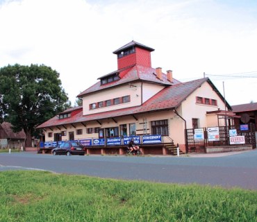 Galerie obce Dubenec, foto 2012
