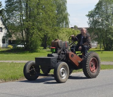 Průvod traktory 8.5.2018