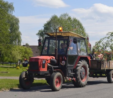 Průvod traktory 8.5.2018