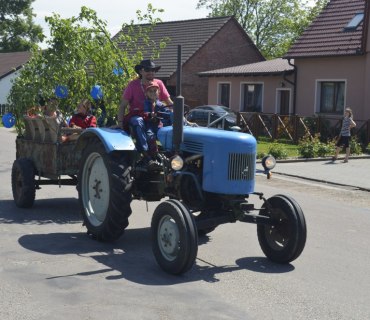 Průvod traktory 8.5.2018
