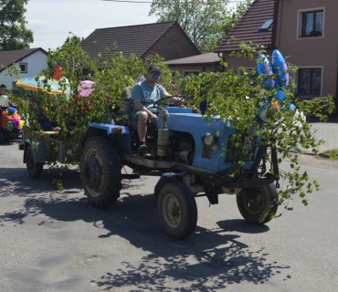 Průvod traktory 8.5.2018